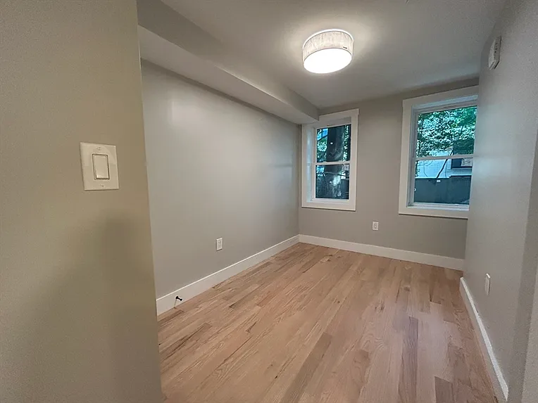 35 Delle Ave #1 — Photo 3