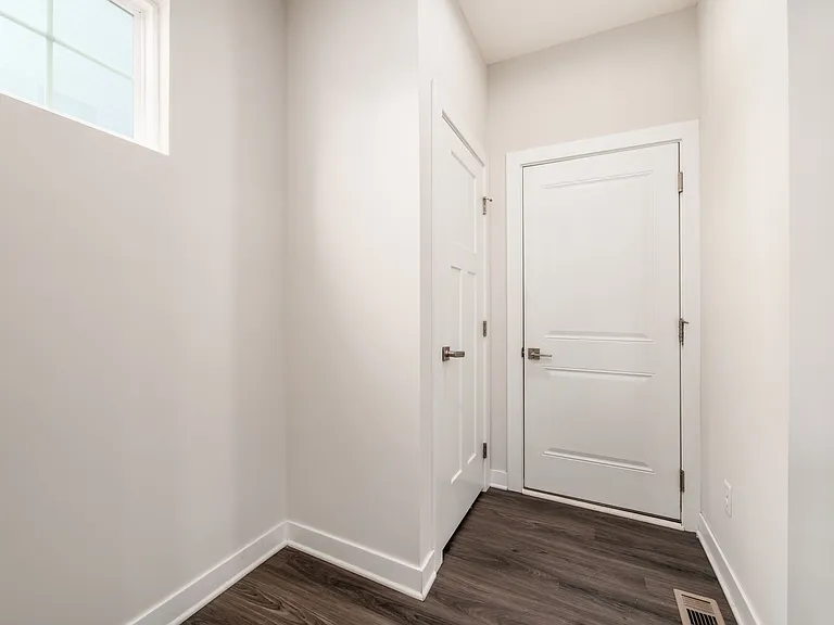 589 Melick Dr #1 — Photo 33
