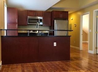 56 Grant Ave APT 3, Cranston, RI 02920