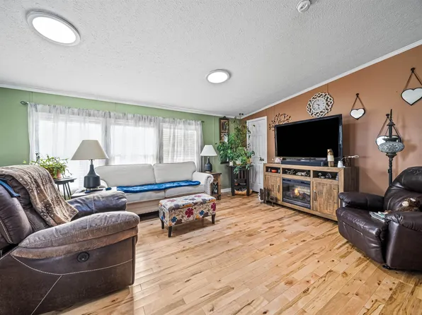 234 Emerald Drive, Barrington, NH 03825