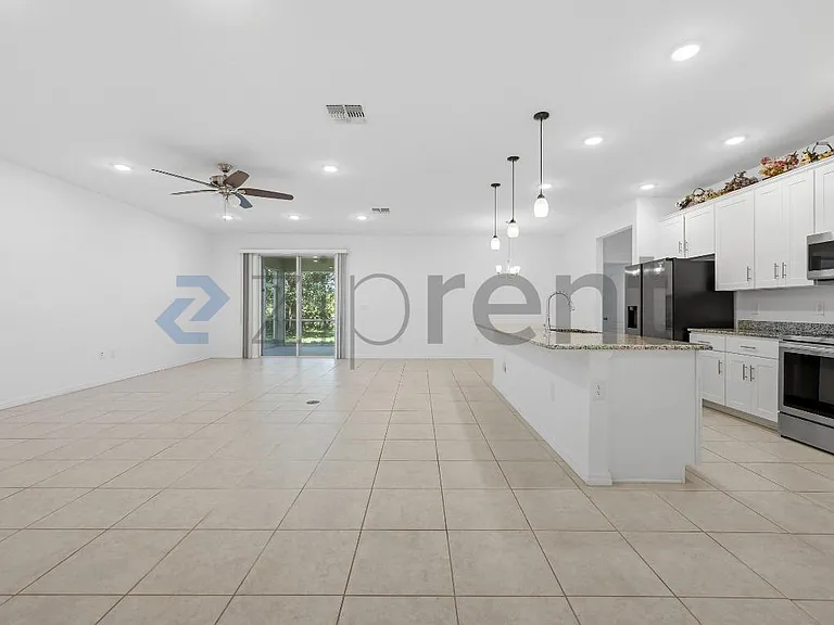 177 Castile Ct — Photo 5