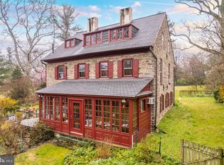 425 E Roumfort Rd, Philadelphia, PA 19119