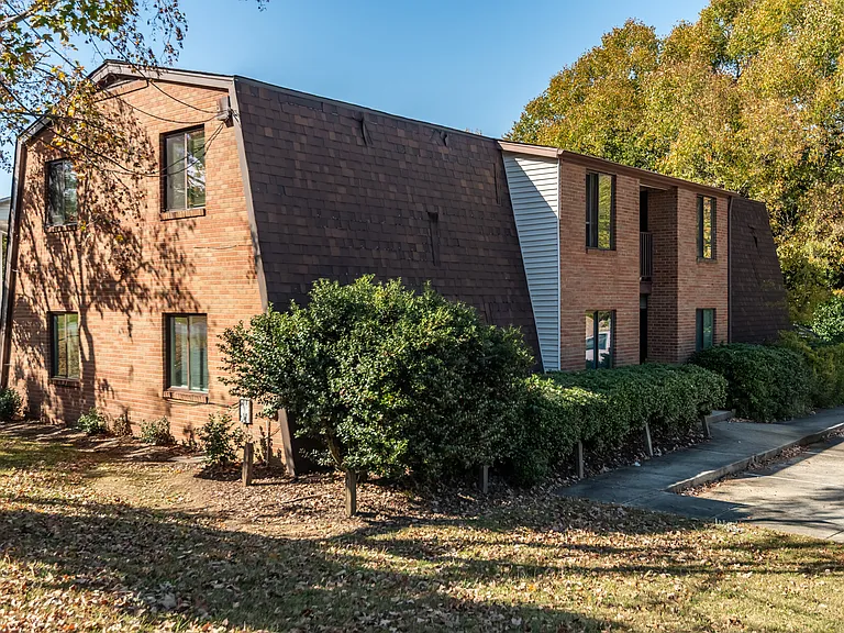 511 Poplar St #C — Photo 12