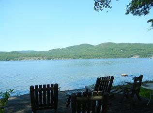 215 Corlear Dr, Willsboro, NY 12996