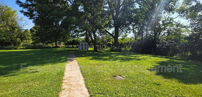 6470 Sherman Rd — Photo 10