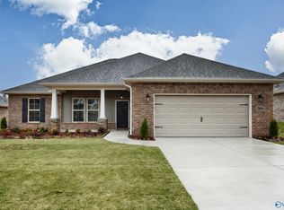 7108 Springwell Ct SE, Gurley, AL 35748