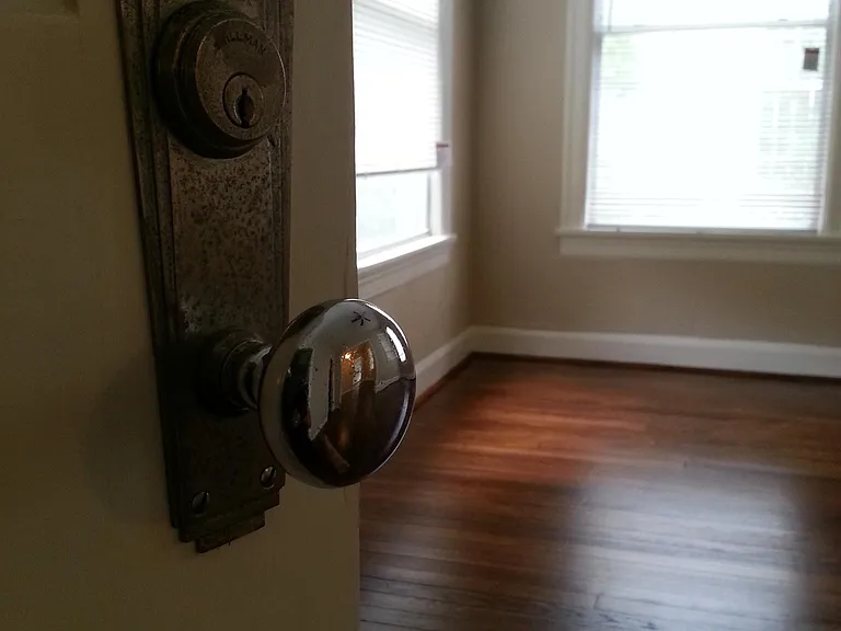 2542 South St #1 — Photo 4