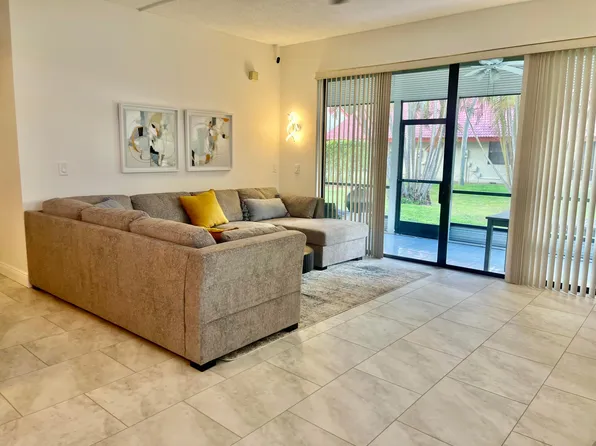 7884 Lexington Club Boulevard #B, Delray Beach, FL 33446