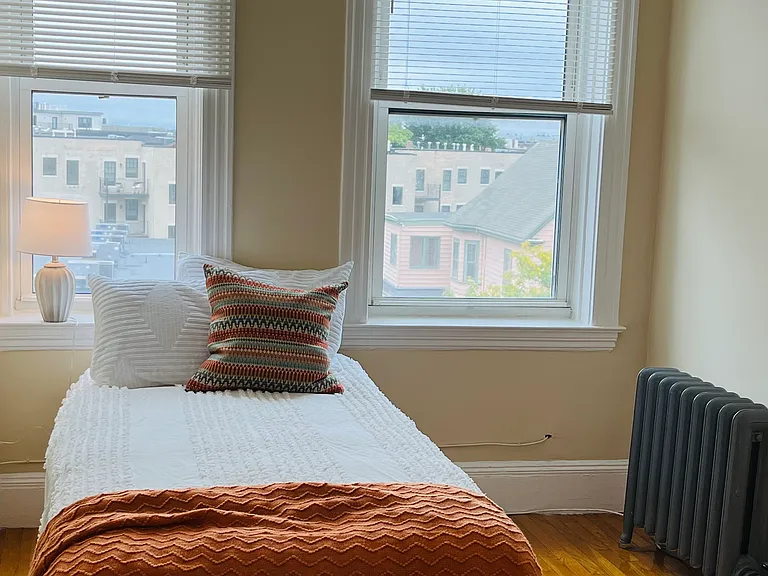 178 Brighton Ave #17 — Photo 9