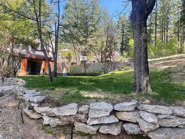 3 bed, 2000 sqft, $3,950 — Photo 3