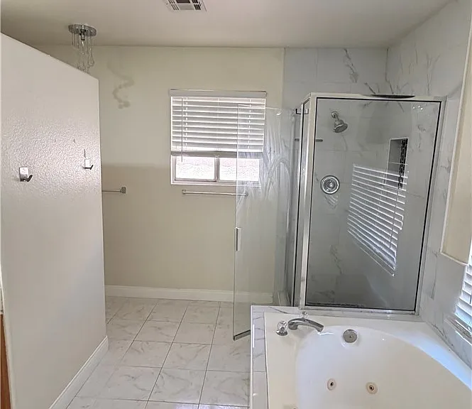 8300 Tivoli Cove Dr — Photo 27