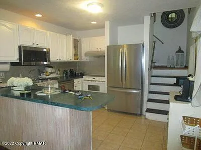 189 Oakenshield Dr — Photo 21