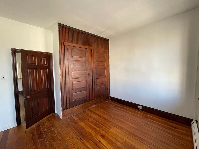 202 Bridge St #2 — Photo 9