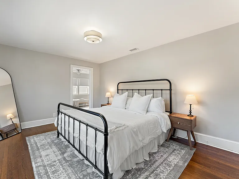 9 Rutgers Pl — Photo 17
