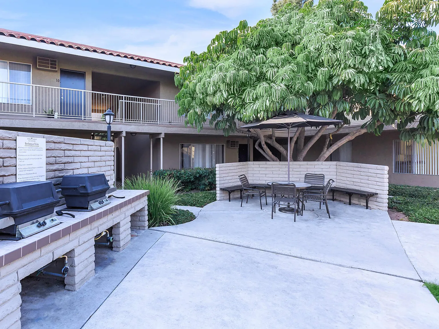 Camino Pueblo and El Rancho Apartment Homes — Photo 3