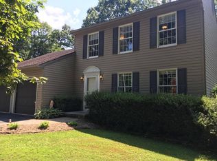 101 Manassas Dr, Falling Waters, WV 25419