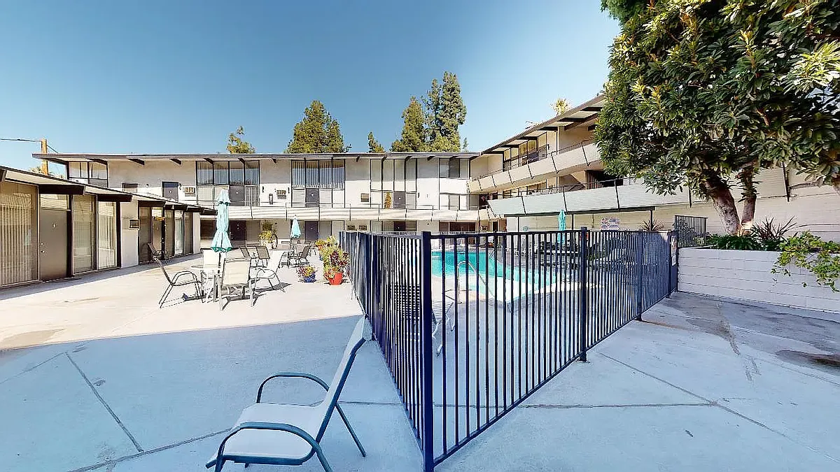 Building Photo - The Lanai