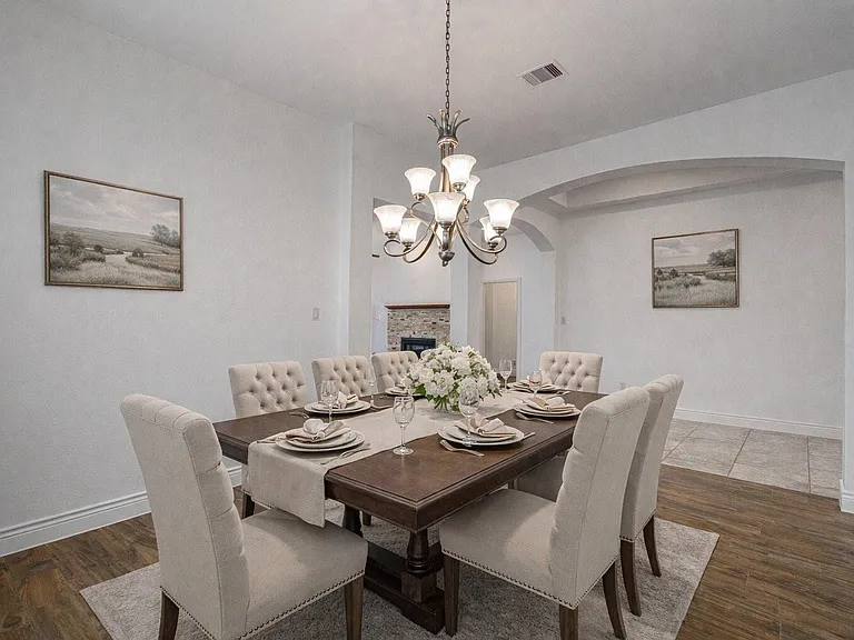 6614 Rising Hills Ln — Photo 9