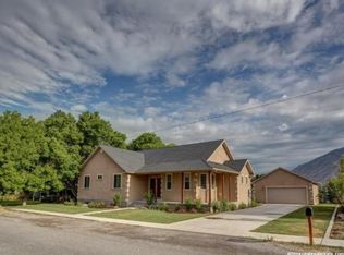 595 E 900th St S, Springville, UT 84663