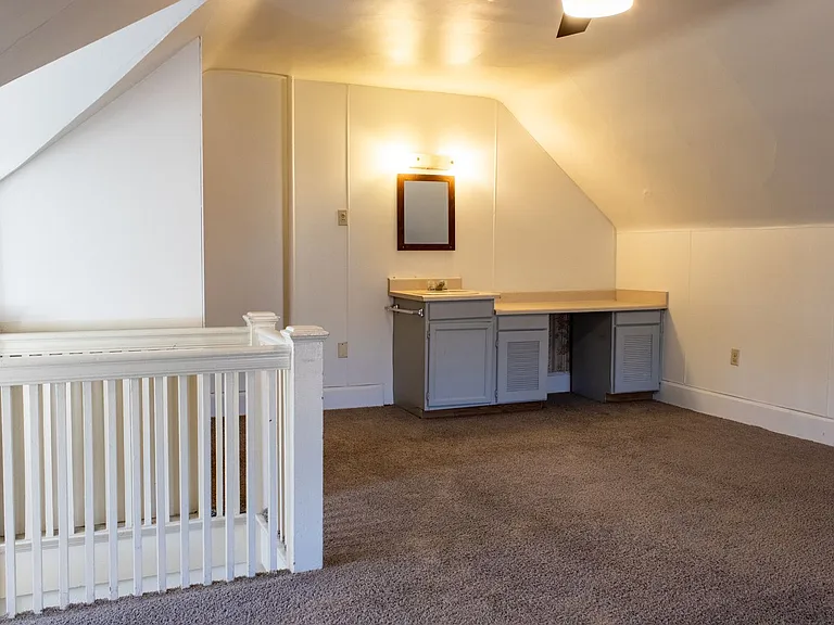 Renovated Apartments in West Wash Park — Photo 12