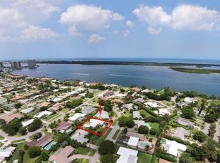 731 Buoy Rd, North Palm Beach, FL 33408