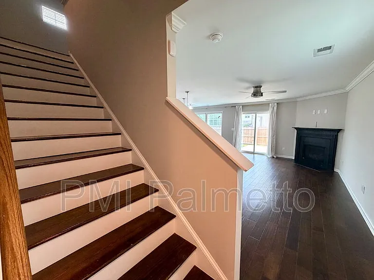147 Saint George Rd — Photo 13