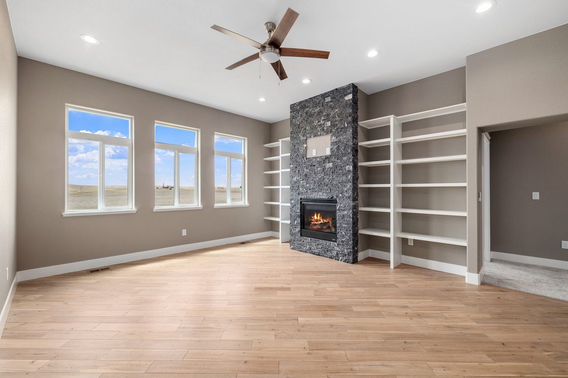 next background image