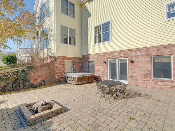 walk out basement patio
