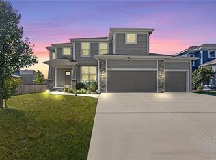 19003 W 167th Ter, Olathe, KS 66062