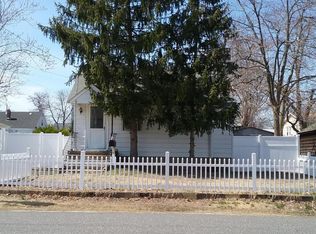131 Essex Ave, Hazlet Township, NJ