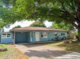 1400 Roslyn Ave, Bradenton, FL 34207