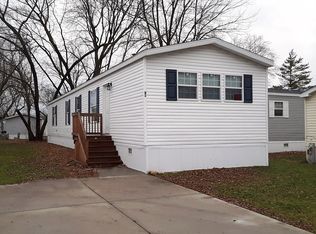 81 Park Ave, Justice, IL