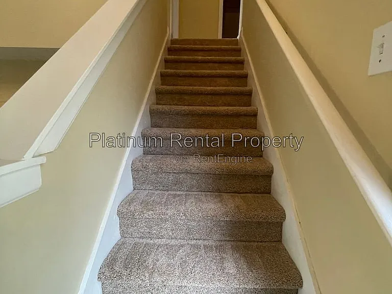 810 Camelon Ct — Photo 4