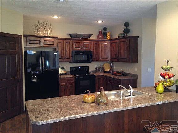 4th image of 6410 S Keller Cir