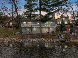 N2646 Rustic Circle Dr, Clintonville, WI 54929