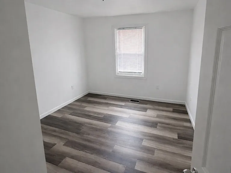 25 Hackberry St — Photo 13