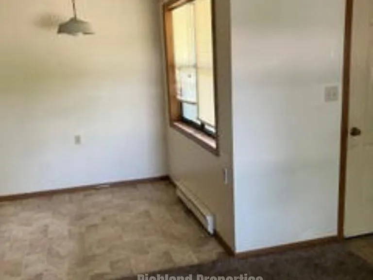 300 W Clay St #5 — Photo 9