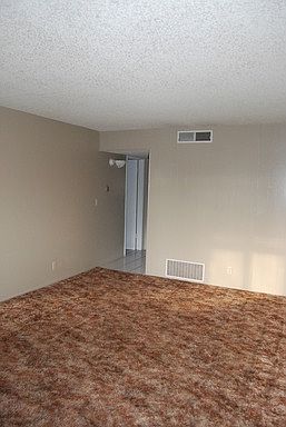 4th image of 221 Quincy St APT 15