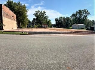 466 Columbus St, Millport, AL 35576
