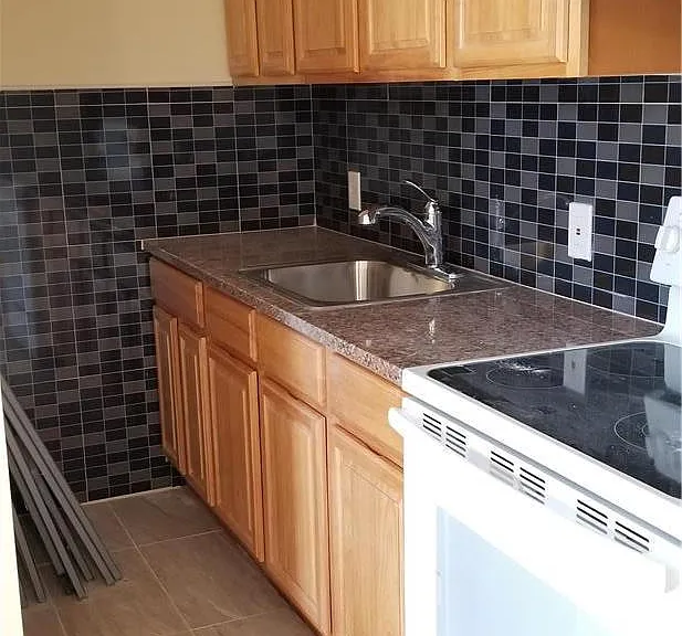 102 E Susquehanna St #4 — Photo 7