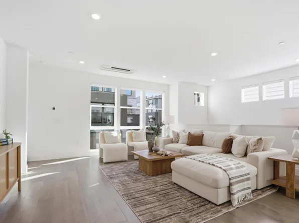 3390 Eichers Pl Unit 102, Santa Clara, CA 95051