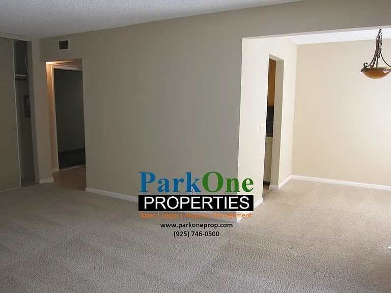 340 N Civic Dr #202 — Photo 12