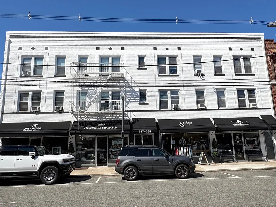 357 Millburn Ave