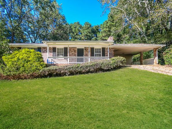 6490 Executive Dr