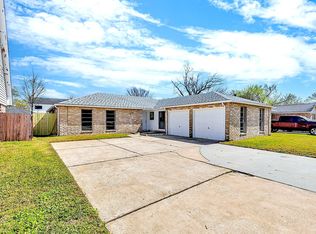 231 Andorra Ln, Houston, TX 77015