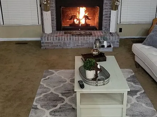 4813 Leland Dr, Northport, AL 35473