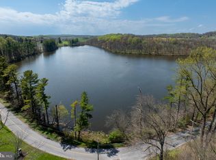 146 Zaleski Rd, Coatesville, PA 19320