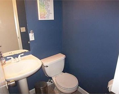 5th image of 2006 Thornhill Dr