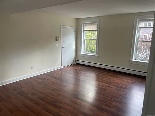 175 Humphrey St Photo 1