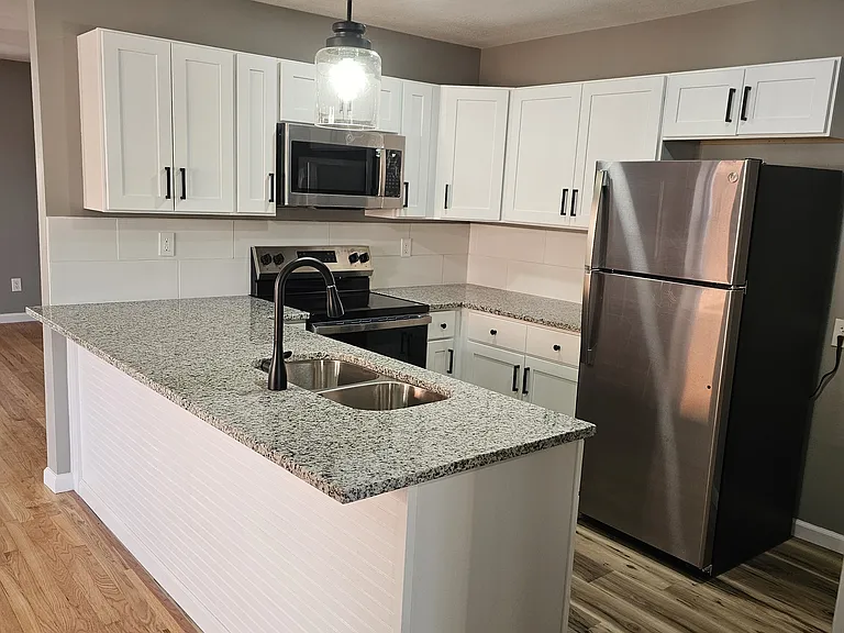148 Park Ln #25 — Photo 9
